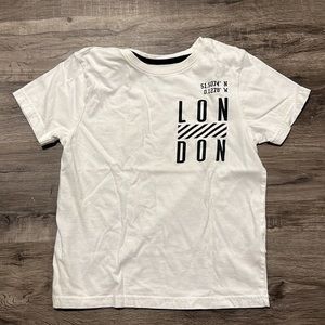 H&M boys tee size 8/9
